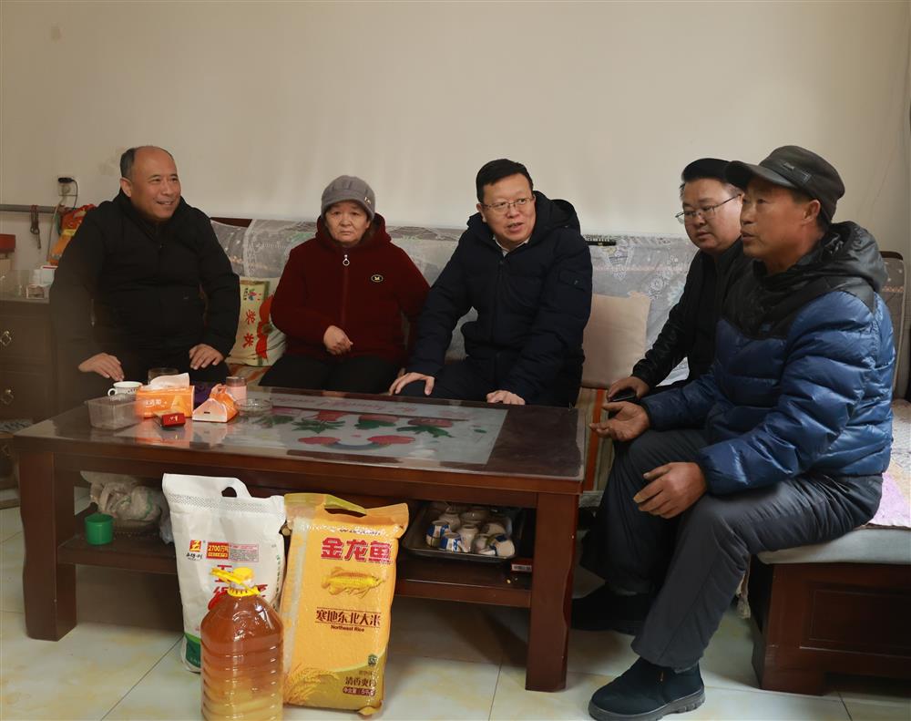 新春送溫暖 幫扶顯擔當！ 濟南產發(fā)集團走訪慰問“第一書記”幫扶村